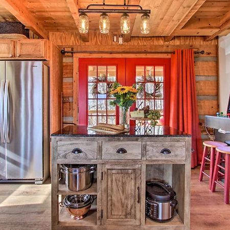 Panoramic-View Gatlinburg Cabin With Private Hot Tub Exterior photo