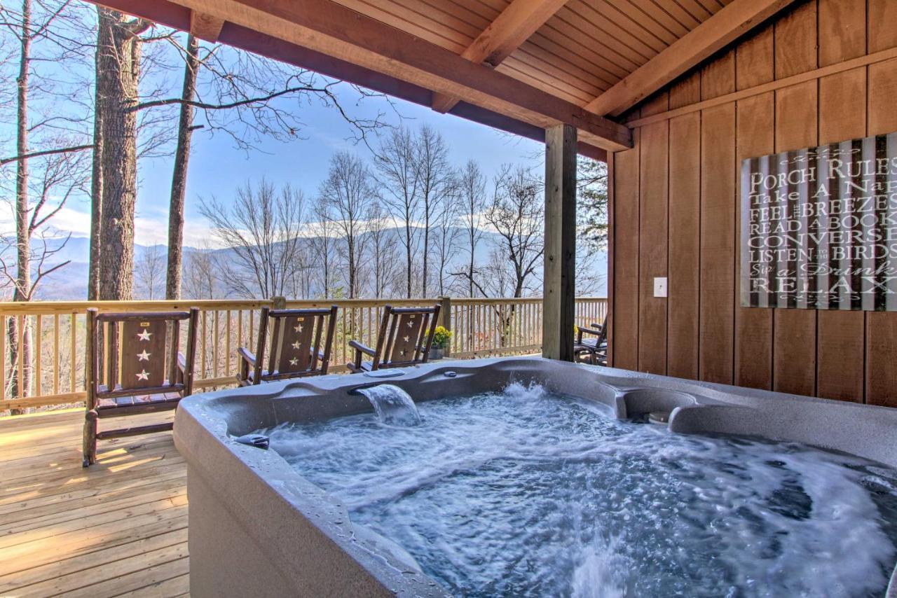 Panoramic-View Gatlinburg Cabin With Private Hot Tub Exterior photo