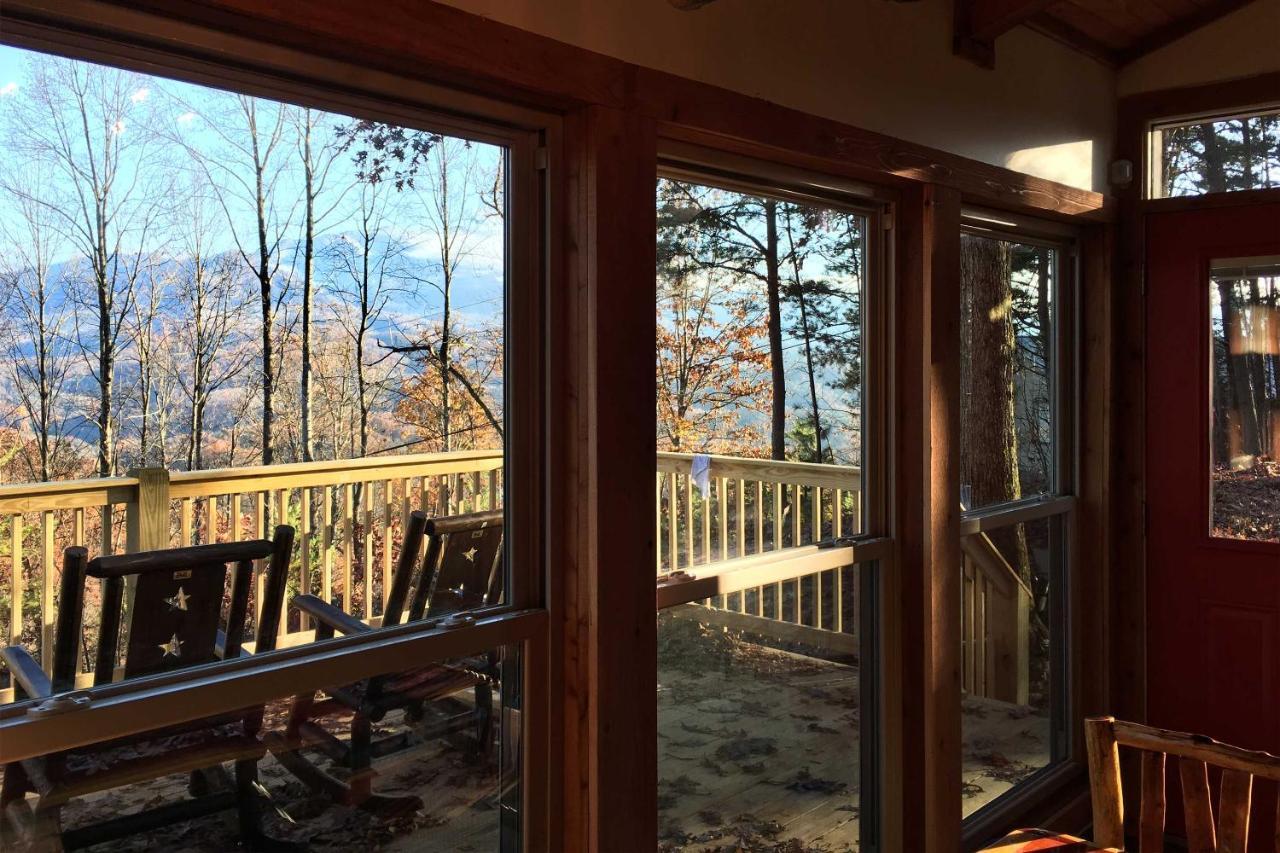 Panoramic-View Gatlinburg Cabin With Private Hot Tub Exterior photo